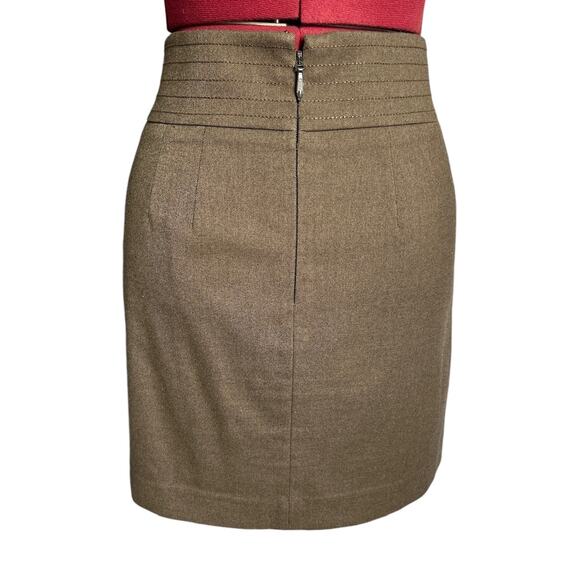 Loft Women’s Size 0 Military Green Academia 2 Pocket Knee Length Skirt‎ - Picture 2 of 7